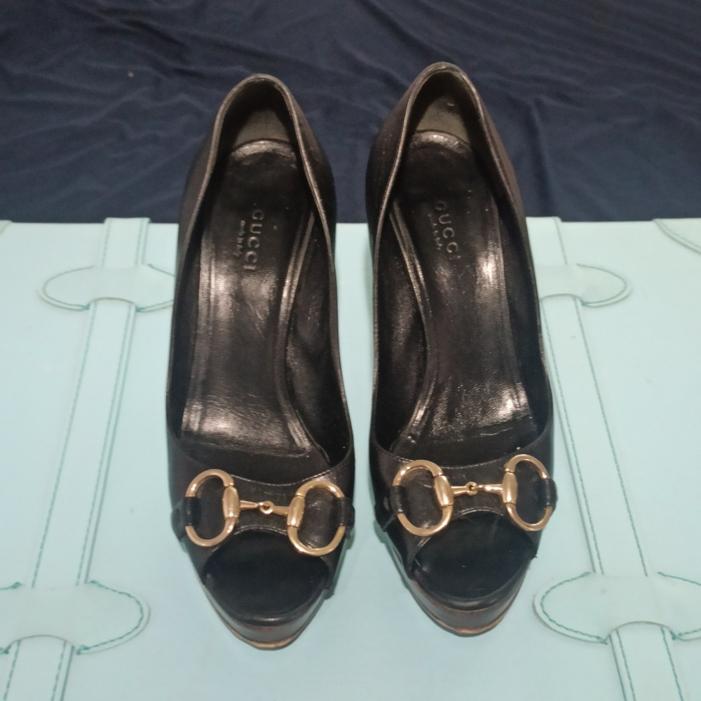 Gucci Malaga kid horsebit peep toe pumps